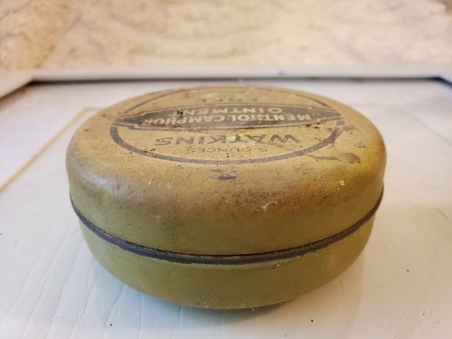Antiguo ungüento de alcanfor mentol J R Watkins 5 oz. Lata RARA EDICIÓN GRATUITA - Imagen 2 de 6