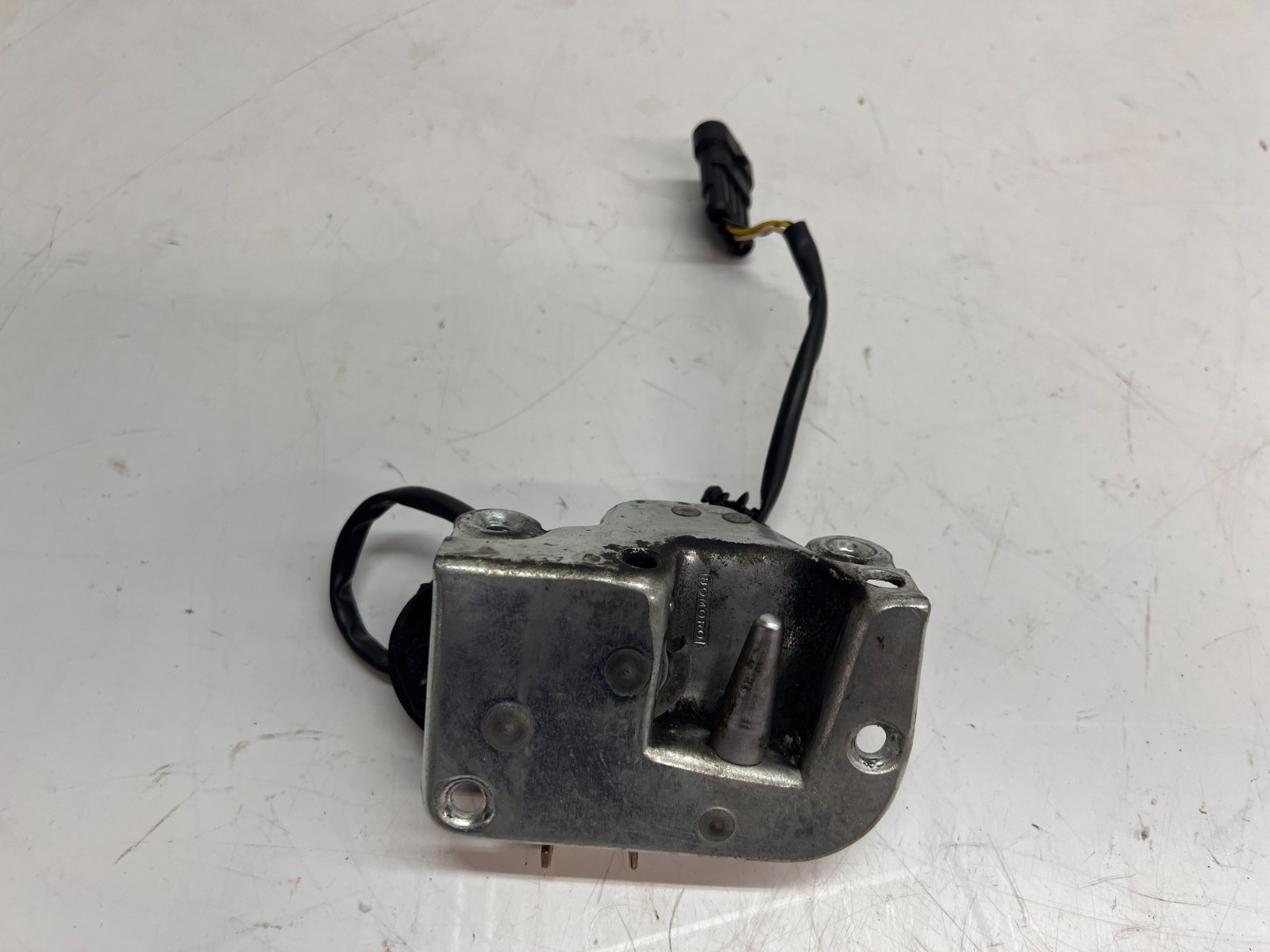 LAMBORGHINI MURCIELAGO PASSENGER RIGHT SIDE DOOR LOCK OEM 418837012C