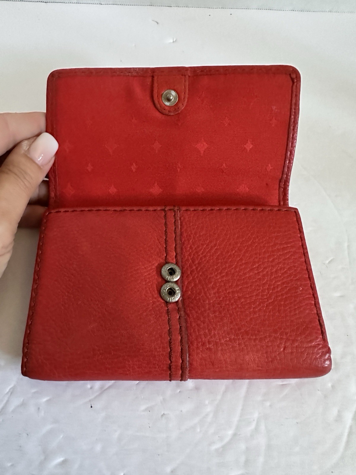 Fossil Marlow Red Multifunction Fourfold Pebbled … - image 9