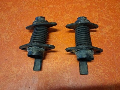 1978-1996 Chevrolet GMC G10 G20 G30 Van Electric Front Door Wiring Rubber Boots