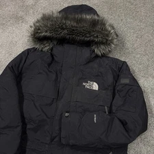 The North Face Puffer Jacket Men Medium Black Heavy Winter Coat Down Fill Hyvent