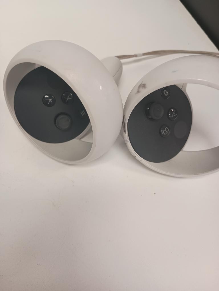  Quest 128GB  Quest 初代 Amazon.com: Oculus Quest All-in-one VR Gaming Headset