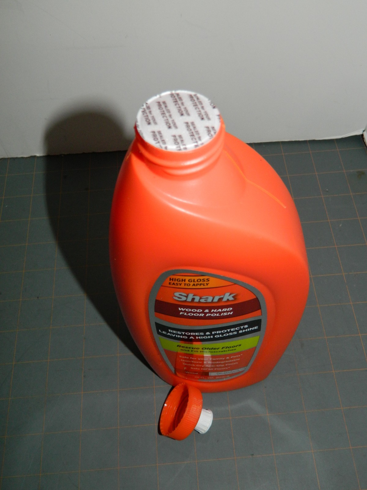 Shark Wood & Hard Floor Polish 28 fl oz High Gloss Restores Protects FREE SHIP