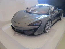 Autoart 1/18 McLaren 570S Model Car Diecast Boxed New No Damage Free Ship