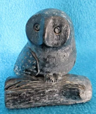 A Wolf Original Canada HandCarved  Soapstone Owl  On A Log  Sculpture  Figurine