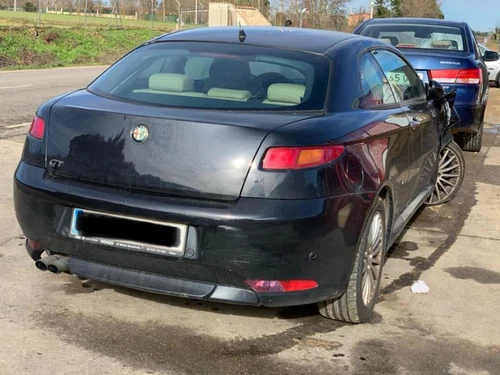 Apoyabrazos Central para ALFA ROMEO GT (125) 1.9 JTD 16V 150/ Distinctiv 166191 - Imagen 8 de 9