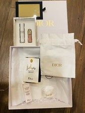 8pcs Dior White Gift Box Approx 12.5 "W x 9"L x 4.5"H, Backstage Gift Set