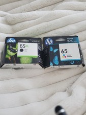 HP N9K01AN 65 Ink Cartridge - Tri-Color Black See Pics Please Thanks