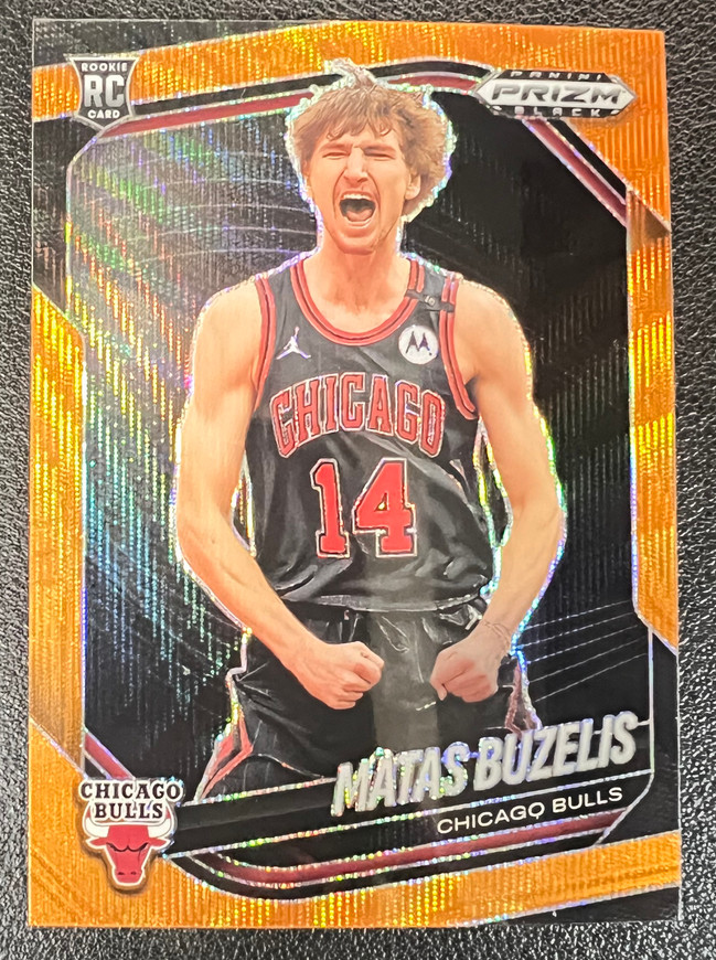 Matas Buzelis 2024-25 Panini Prizm Black 03/60 Orange Wave RC Bulls #41