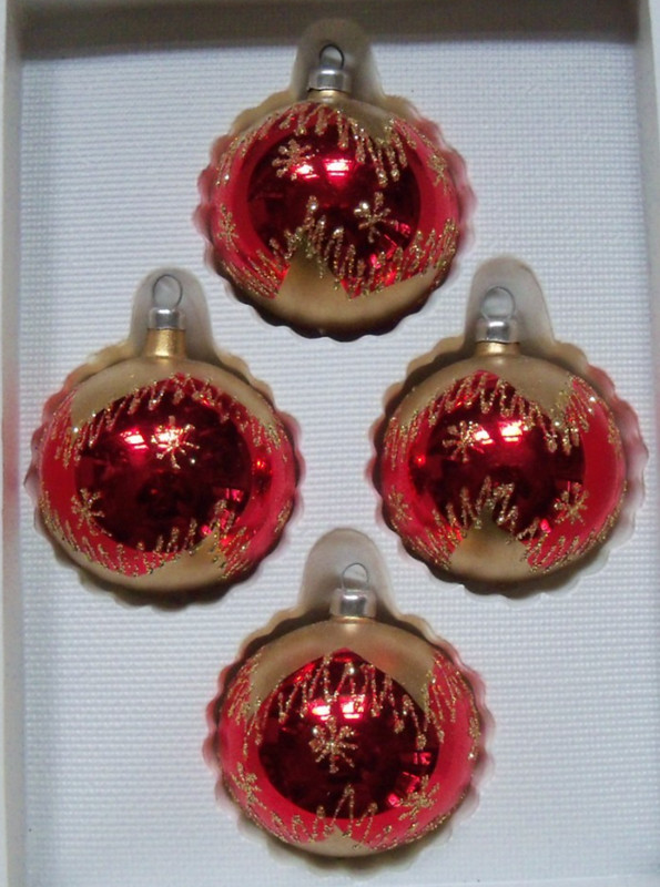 Sterling 1990s Globe Shape Vintage Christmas Holiday Glass Ornaments in Box