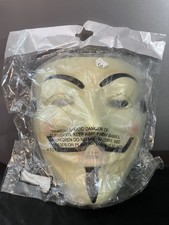 New GUY FAWKES "V FOR VENDETTA" COSTUME HALLOWEEN PLASTIC MASK Unisex Size Large