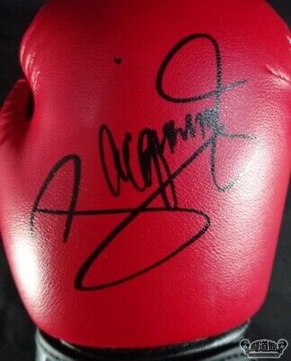 Manny Pacquiao autographed] Team Pacquiao official boxing gloves