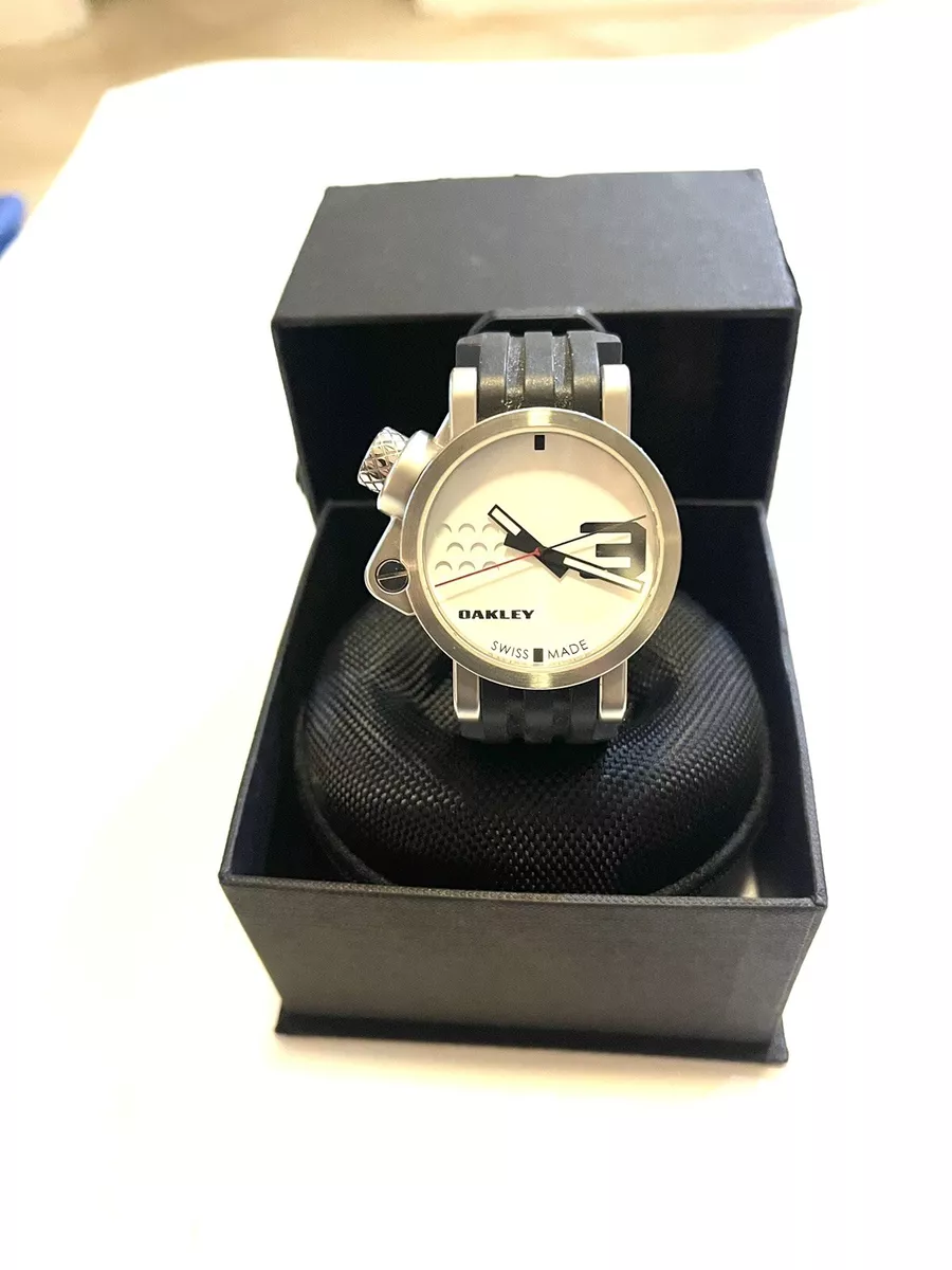 oakley watch men used