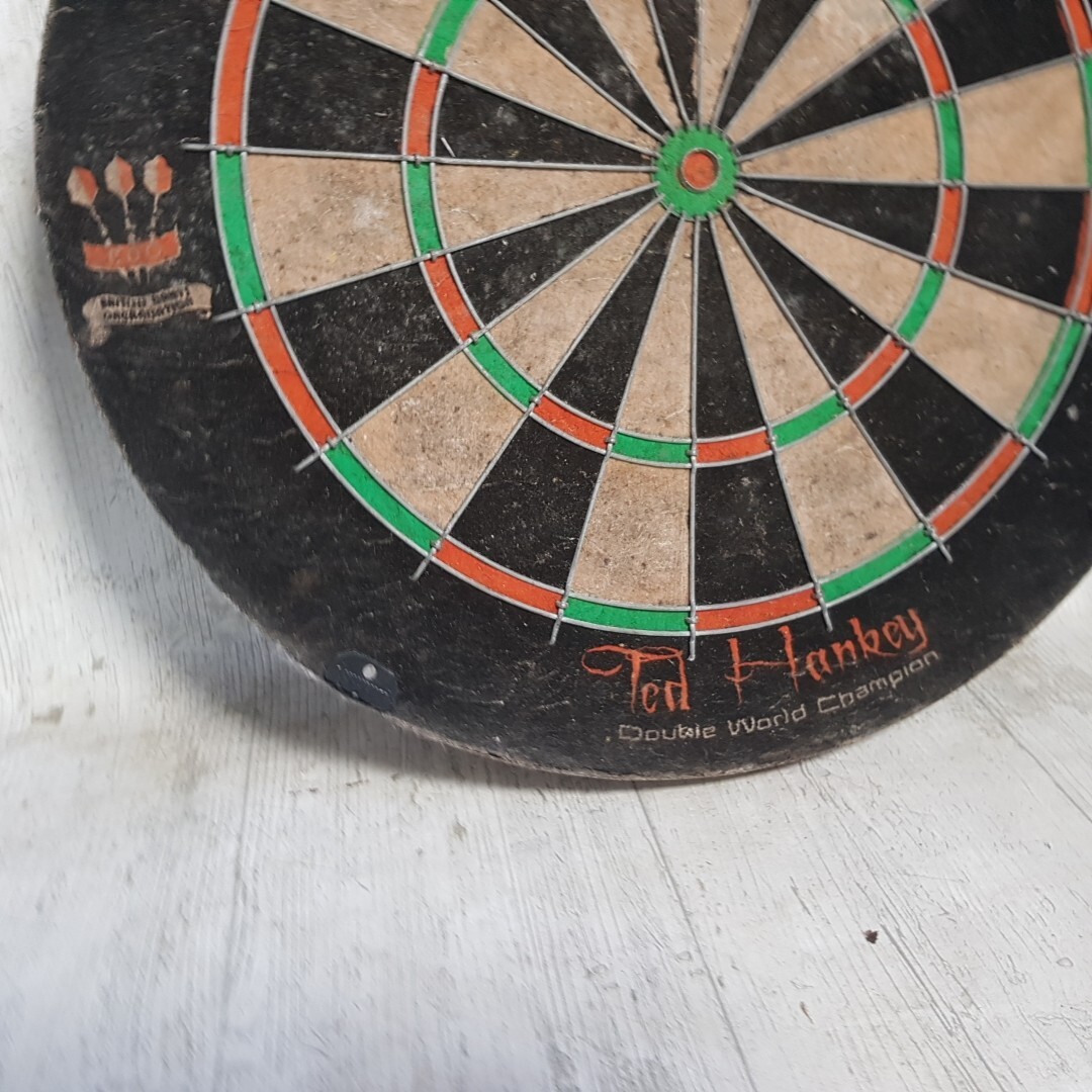 ダーツ WINMAU TED HANKEY Winmau Ted Hankey Special Edition Darts Review | Darts