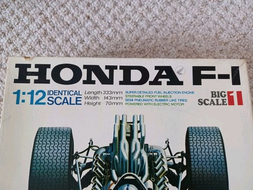 TAMIYA Honda Formula 1 Scale 1:12 (RA 273) 1967 - Picture 23 of 24