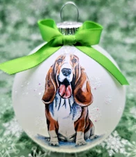 D062c Hand-made CUSTOMIZABLE Christmas Ornament dog Basset Hound tan lemon blond