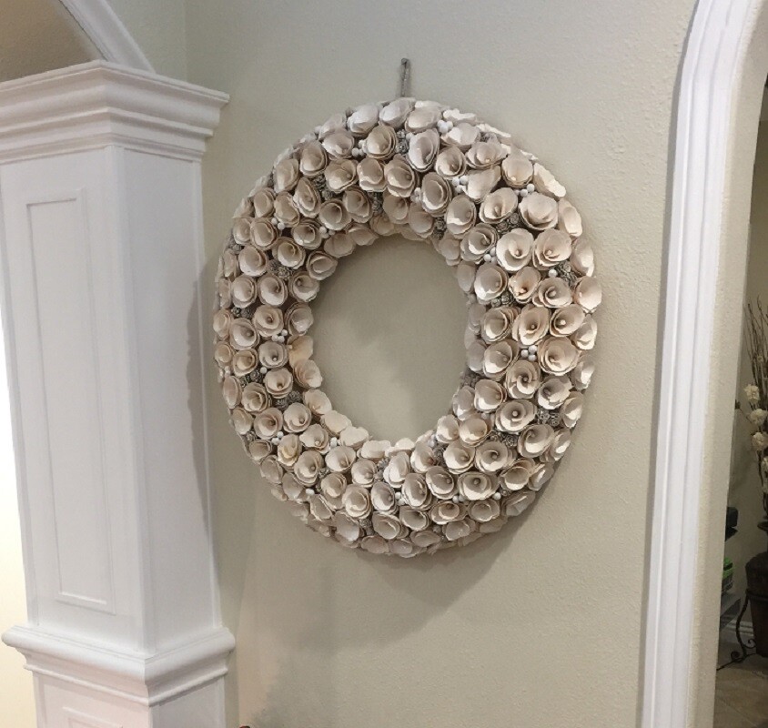 Smith & Hawken™ Estate Size Curled Wreath - White 30