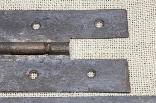 2 Old H Door Hinges 1700's Jelly Cabinet Blacksmith Forged Colonial Wrought Iron - Picture 7 of 23