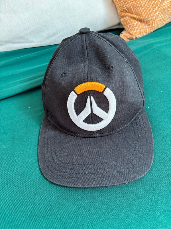 2018 Overwatch Black Snapback Adult Adjustable Blizzard Entertainment Cap