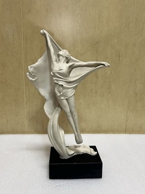TMS Vitruvian Collection Elation 2006 Female Sculpture 14''