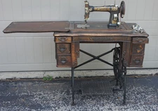 Antique WHITE Treadle Sewing Machine Wood 6 drawer 1913 +more FR 2338001