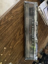 Gauges 1966 1967 Chevelle Floor Shift Clock Malibu