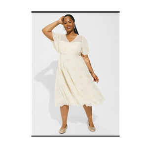 chinese dress ladies Ivory Lace A-line Tea-length Short Wedding Dresses MW631