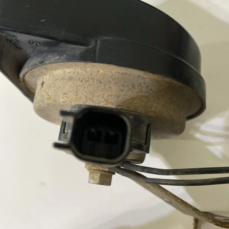 2000 - 2003 年福特 F-150 双 Note 喇叭总成正版原始设备制造商零件 — 第 3/4 张图片