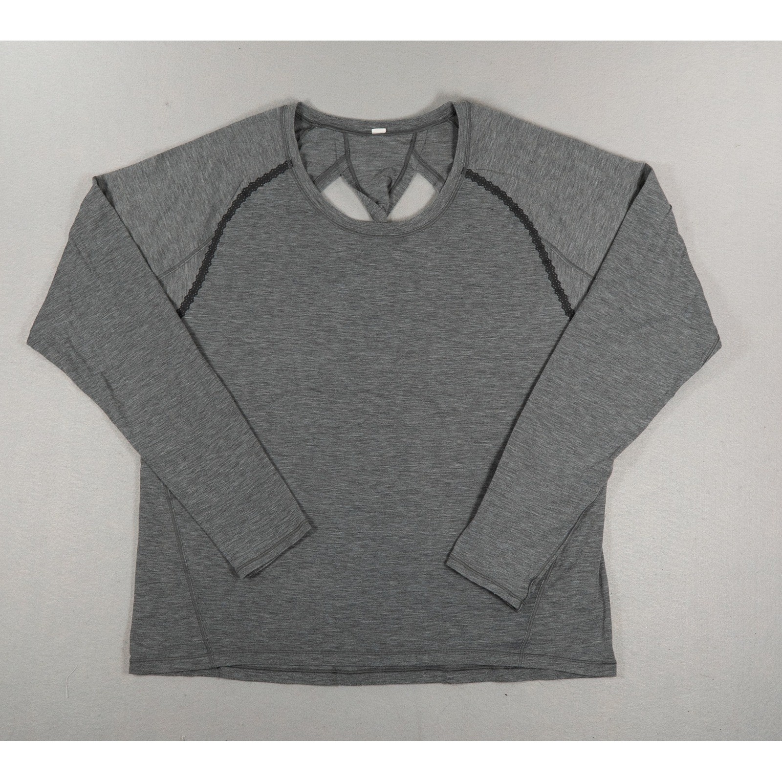 Lululemon Stop Drop & Squat Long Sleeve Heathered  Grey Back Twist Cutout Top image 2