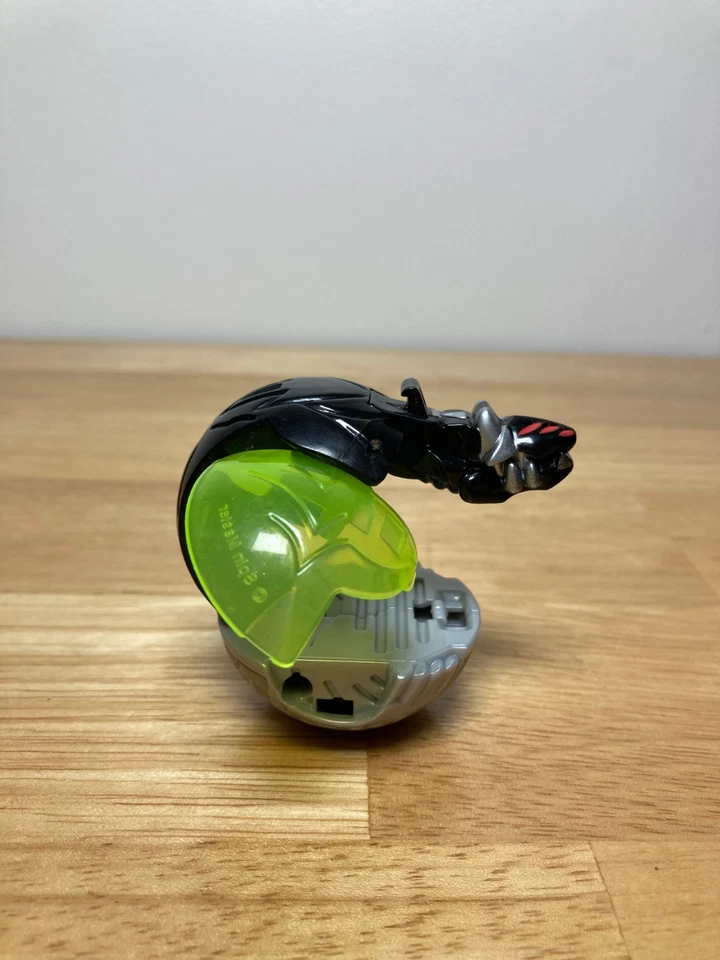 2010 Bakugan Battle Brawlers Mcdonald's lot of 6 - Image 4 of 4