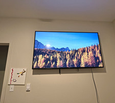 Hisense 65" QLED 4K 2160p Roku TV Black, Model LG 49UK6300PLB