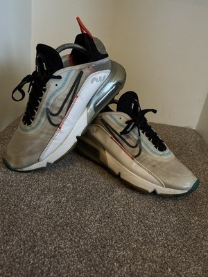 Nike Air Max 2090 Turnschuhe Schuhe Weiß Platin Herren UK 8 - CT7695-100