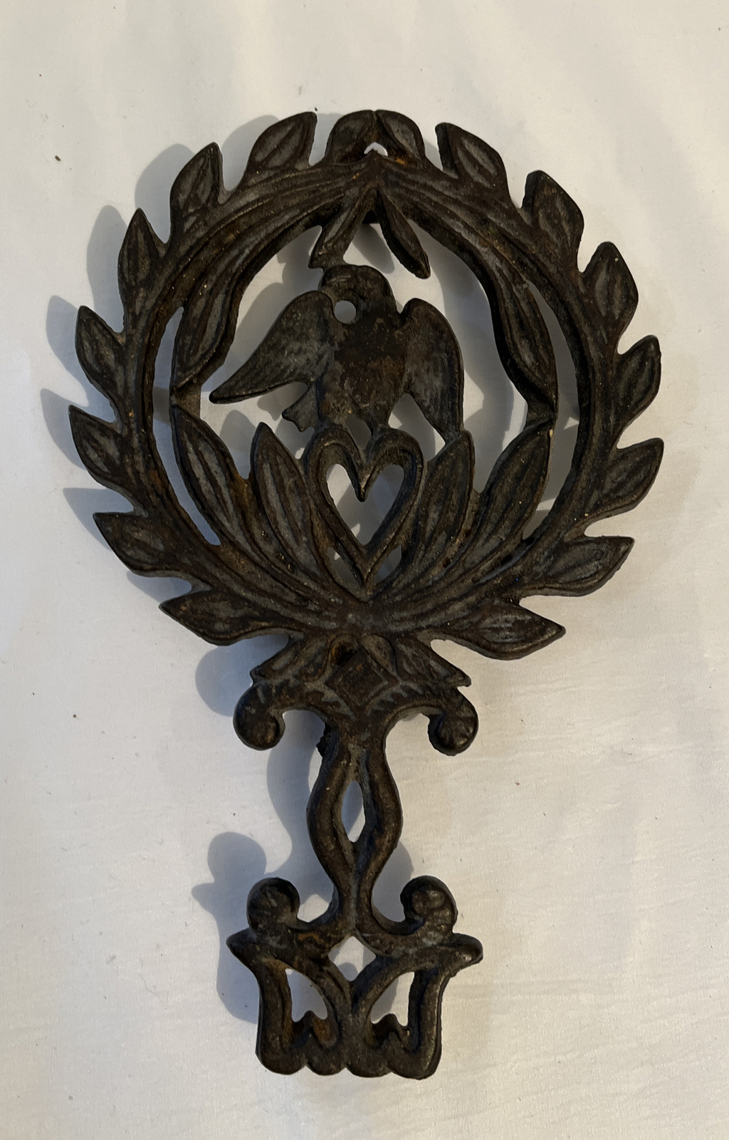 Vintage Antique Cast Iron Eagle on Heart Footed Trivet 266 No.3 eBay