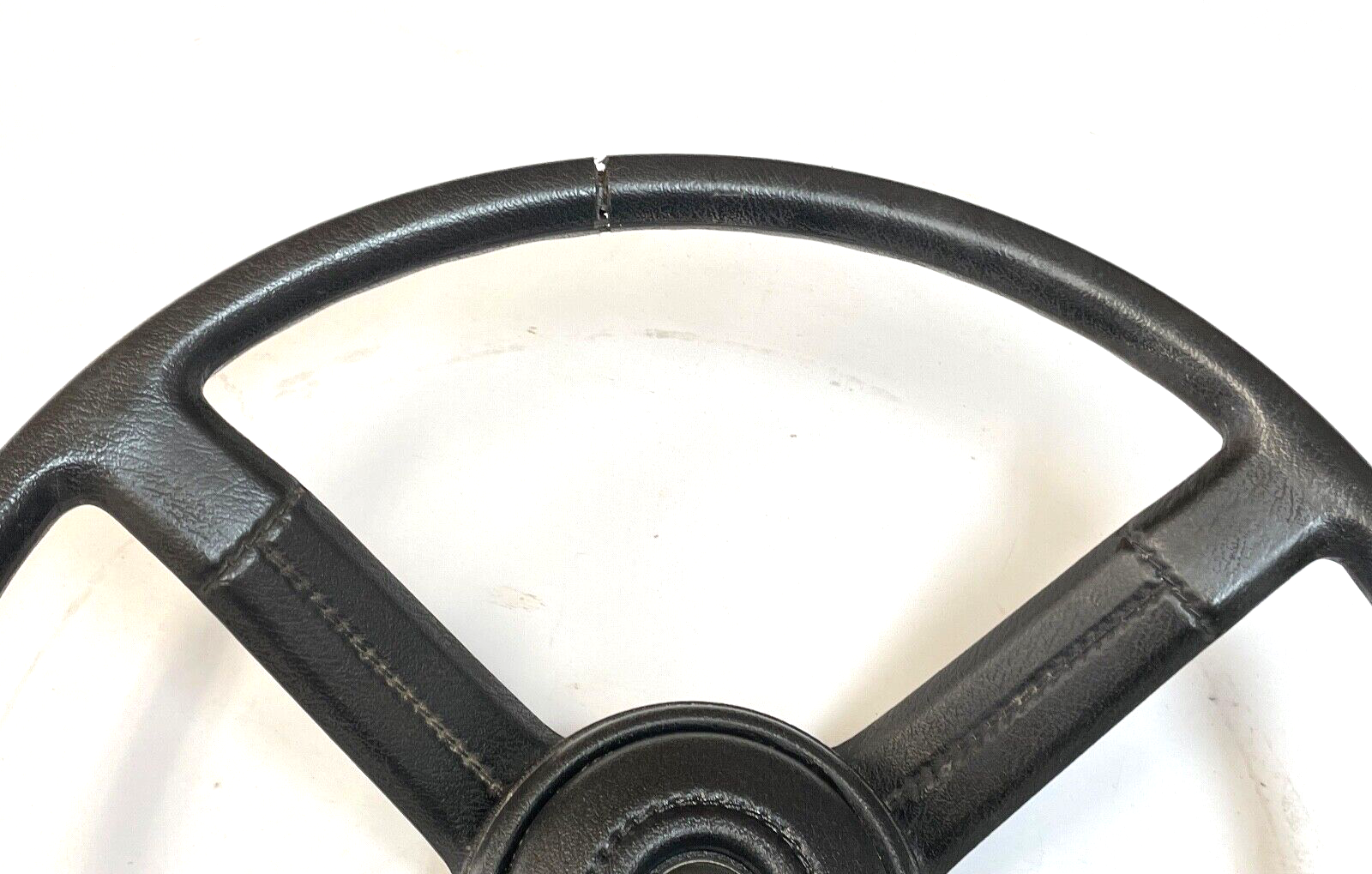 Jeep steering wheel CJ5 CJ7 CJ8 7686 AMC horn button black OE factory