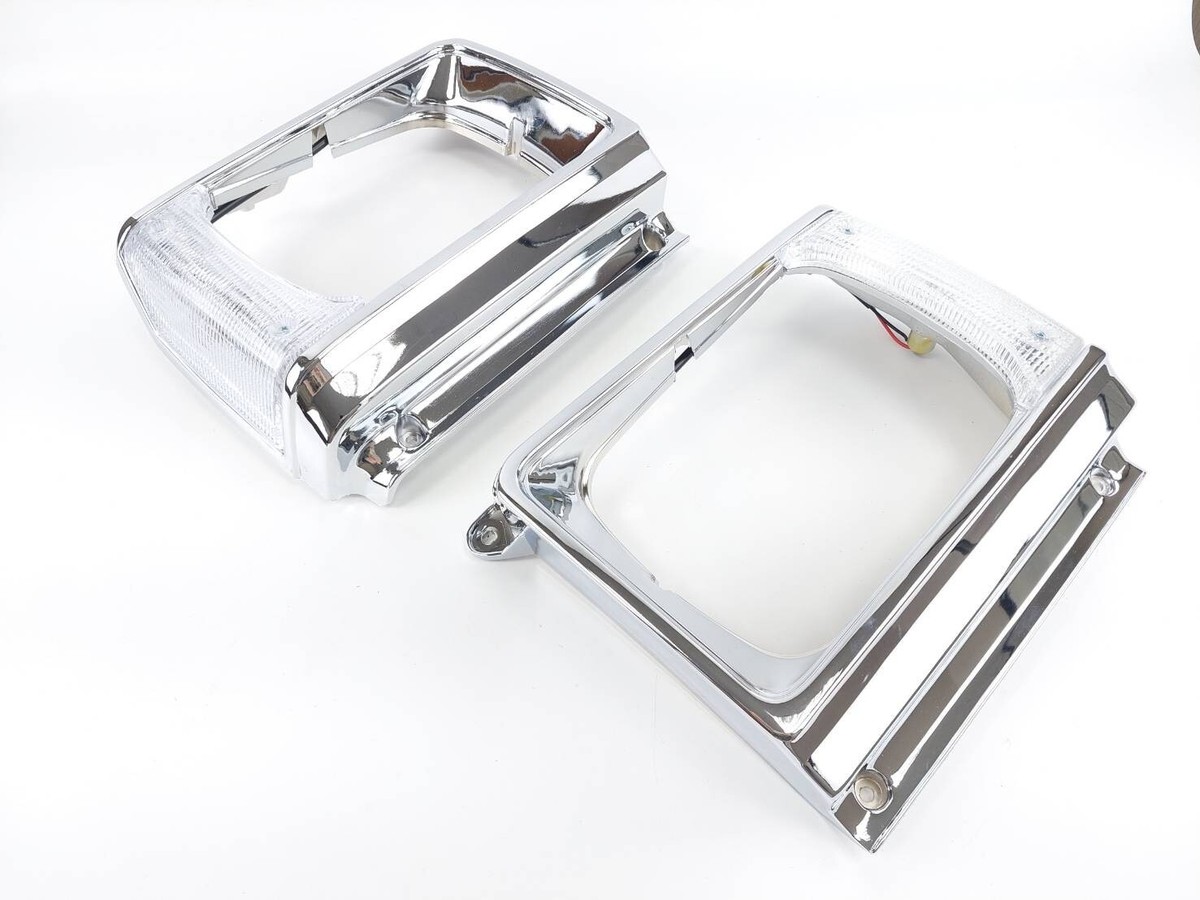Fit For Toyota Pickup Hilux 1982-83 RN45 Headlight Door Bezel