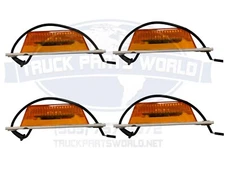 Set of 4 ea yellow arrow light b52 551-0101