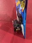 Foto 5 di 6