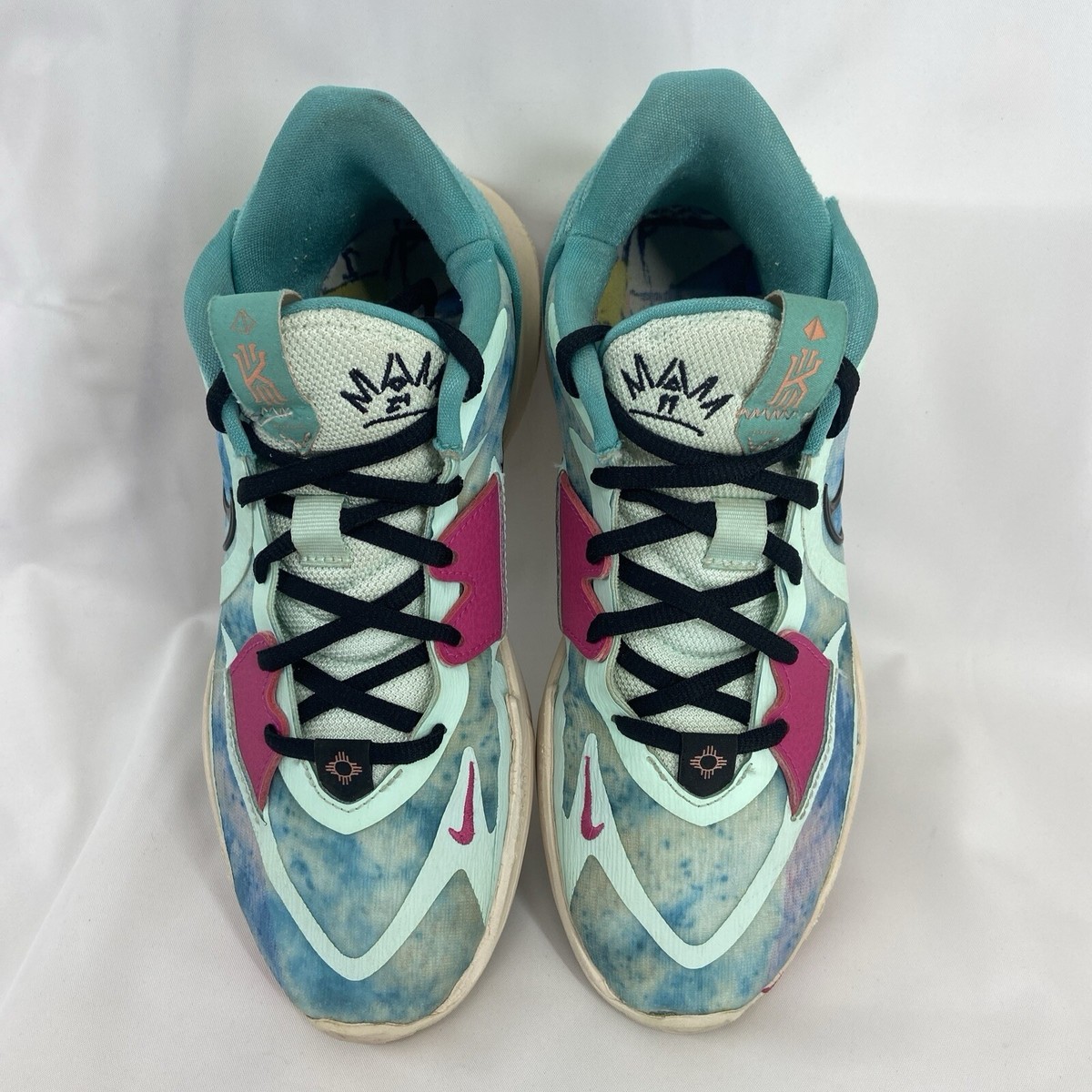 シューズ(男性用) ymsyNIKE kyrie5 low Community EP Nike Kyrie low 5 Community EP Blue Multi Irving Men's Sneakers