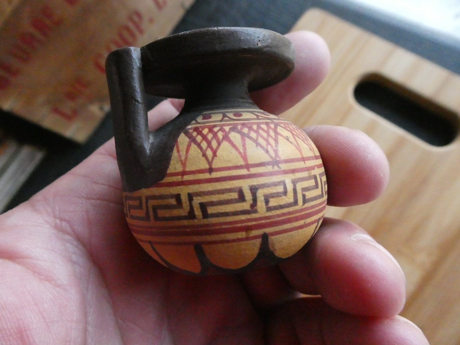 Picture 1 of 6
