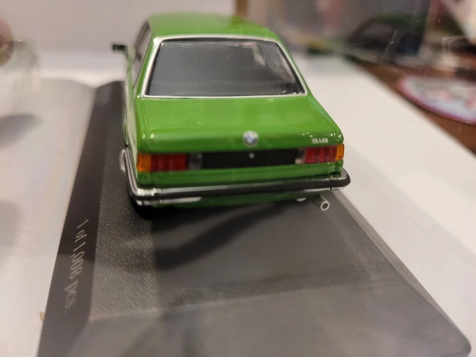 Bmw 318 Verte 1975 Minichamps 1/43 - Photo 3/4