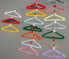 17 appendiabiti vintage all'uncinetto filato colorato ricoperto nucleo casetta fatti a mano
