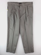 Van Heusen Pants Mens 40x32 Gray Khakis Classic Tapered Dress Slacks Pleated NWT