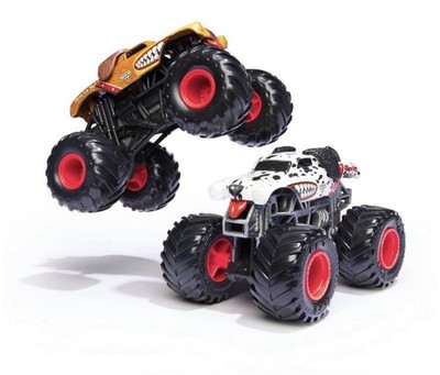 New Monster Jam 2025 Monster Mutt vs. Dalmatian Mutt 2-Pack 1:64 Scale Series 32