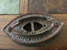 Antique Flat Cast Iron: Missing Wooden Handle: Patina Finish