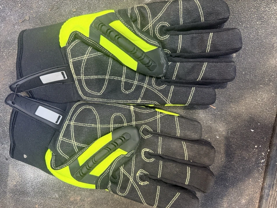LOTE 2 PARES Guantes Cestus Deep Grip Gas & Oil, Protección contra Impactos #3026 Talla XL Foto 3 de 3