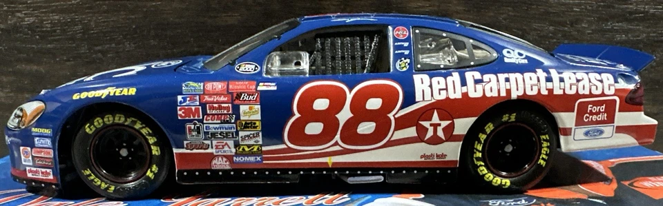 2000 Dale Jarrett Ford Credit Quality Care Thanks Last Ride 1/24 Action Nascar - Image 2 of 4