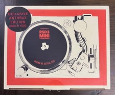 NUOVO IMBALLATO Crosley RSD3 Mini 3" Giradischi Esclusiva Edizione ANTHRAX #666/1000