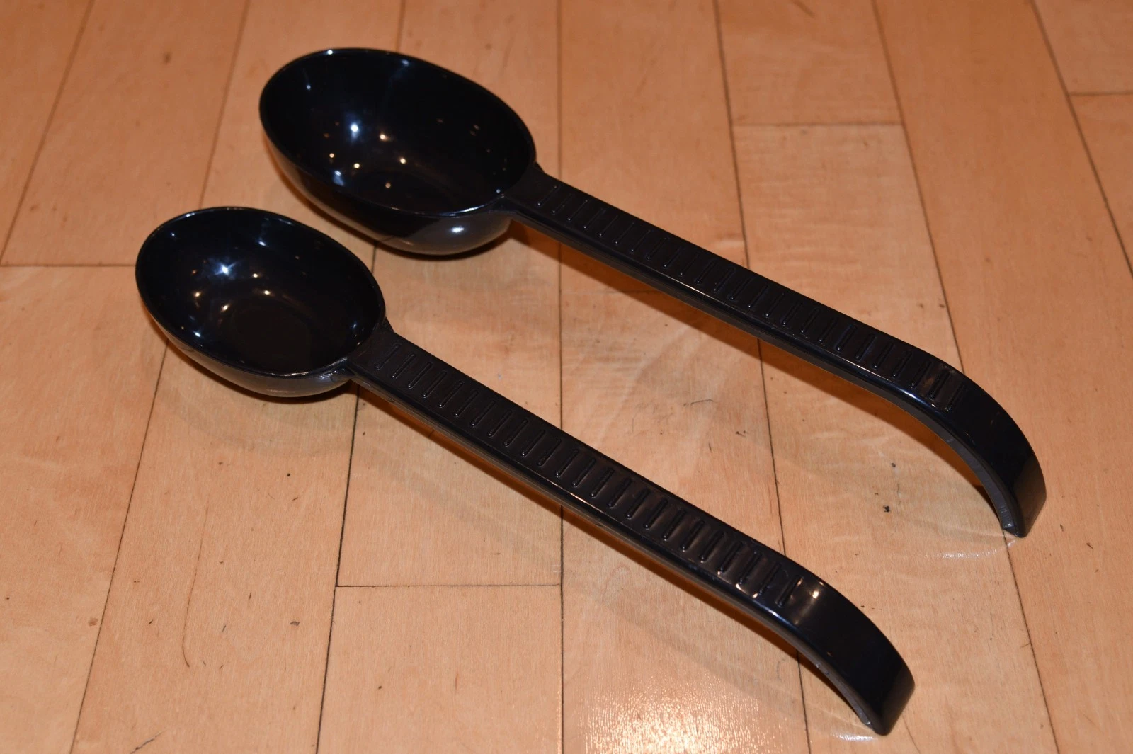 Weight Watchers Measuring Spoons Scoops Portion Control 1 & 1/2 Cup Black USA