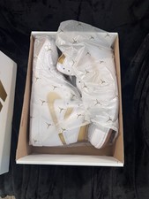 Air Jordan 1 Retro Hi White /Metallic Gold 14...