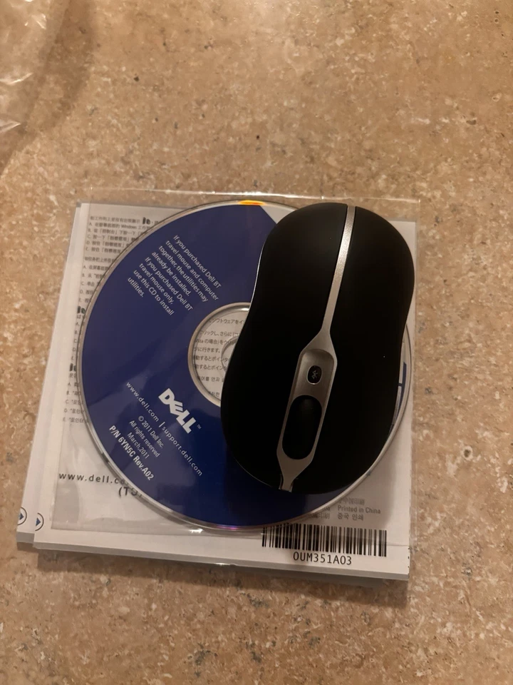 Dell BT Travel Mouse PU705 Wireless Bluetooth - Image 3 of 3